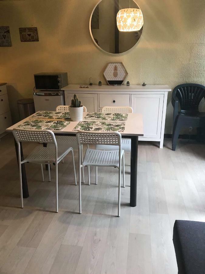 فيلا Loft Renove Au Calme A La Campagne Pour Famille Hastiere-par-dela المظهر الخارجي الصورة